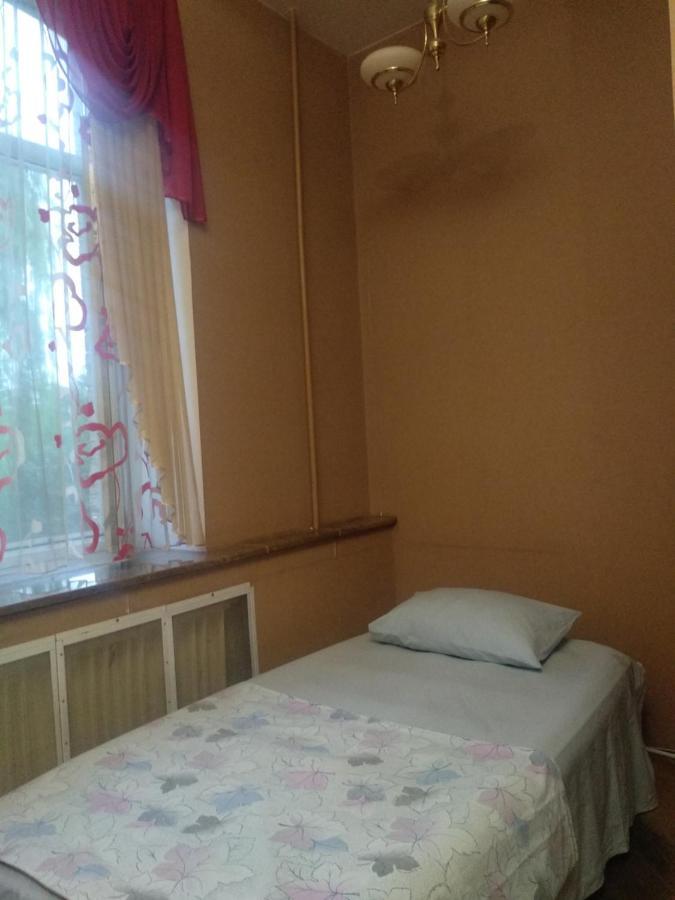 Центр, Євгена Коновальця, 3 Apartment Lutsk Exterior photo